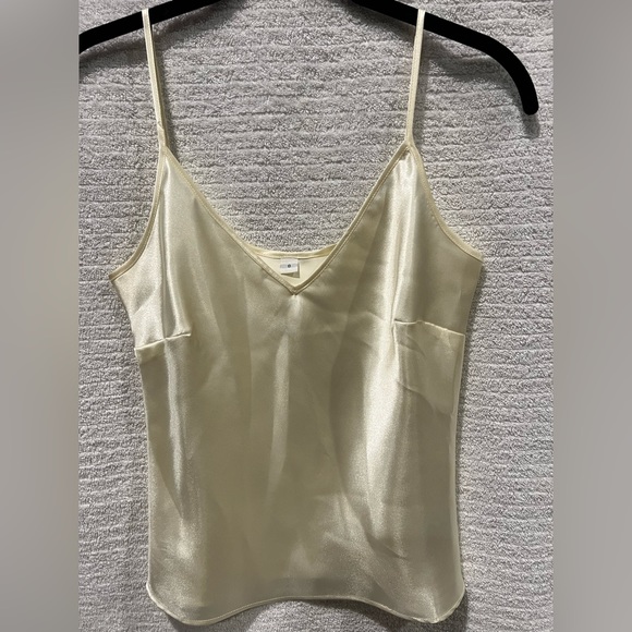 NWOT camisole soft yellow or cream. - Picture 4 of 4